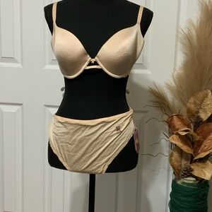 Savage X Fenty Cream Bra and Panty Set